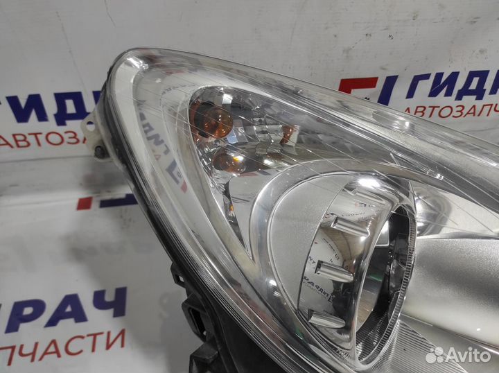 Фара правая Opel Corsa (D) 13186382