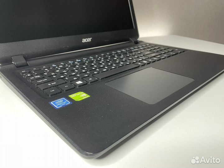 Acer Aspire 15,6” / 920MX / 4GB / 500GB / Win10