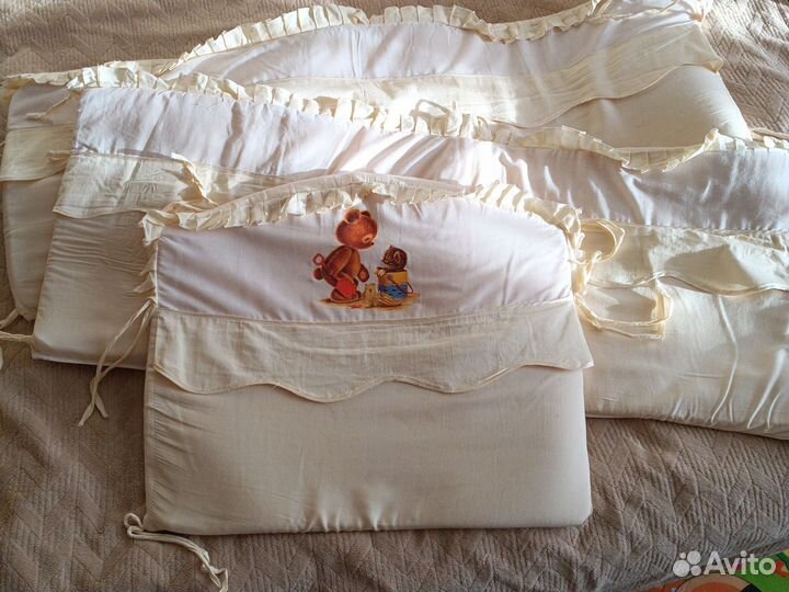 Бортики в детскую кроватку