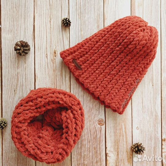 Комплект шапка зимняя и снуд женские