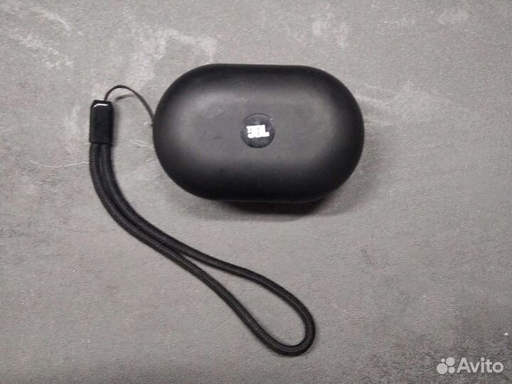 Беспроводные наушники jbl