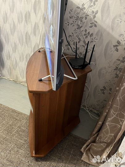 Тумба под телевизор