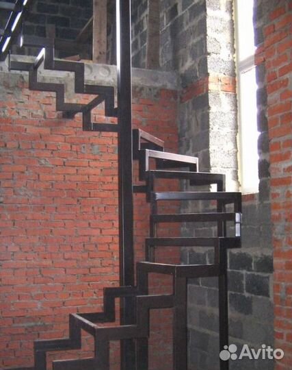 Металлокаркас Лестницы на Второй Этаж