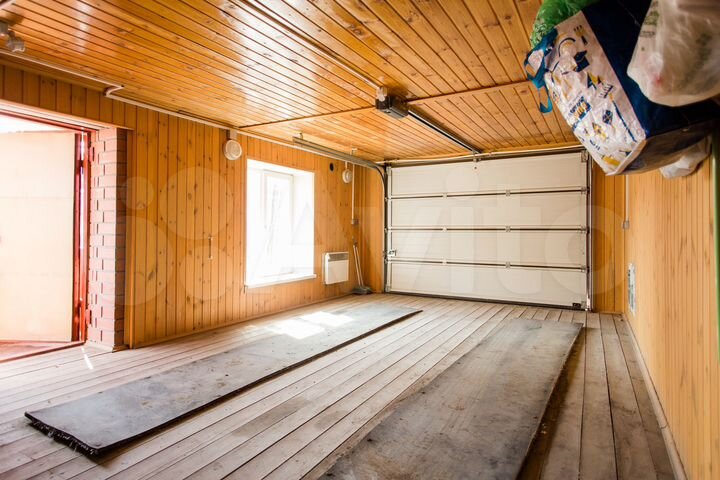 Дом 360 м² на участке 26 сот.