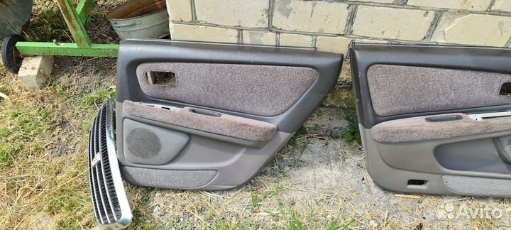 Дверные карты toyota cresta