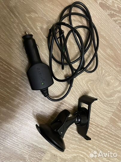 Крепление и зарядка для навигатора garmin