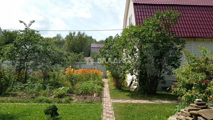 Дом 117 м² на участке 6 сот.