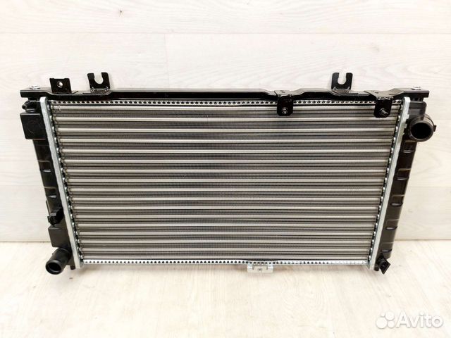 Радиатор охлаждения LADA Granta