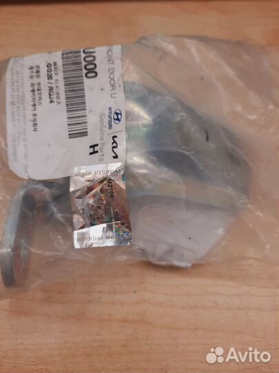 Петля двери hyundai Solaris
