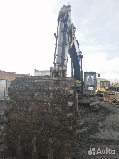 Гусеничный экскаватор Volvo EC480DL, 2015