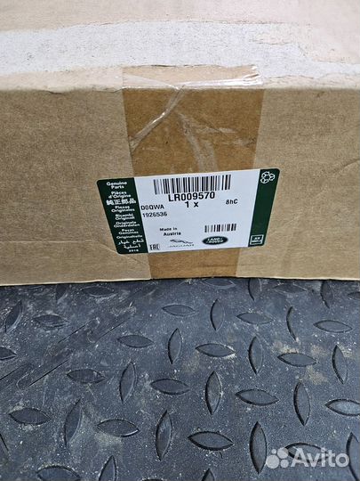 Маслоохладитель 276dt Land Rover Оригинал