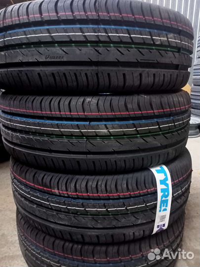Viatti Strada Asimmetrico V-130 205/65 R15