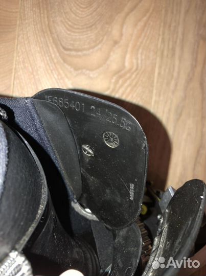 Горнолыжные ботинки и лыжи комплект