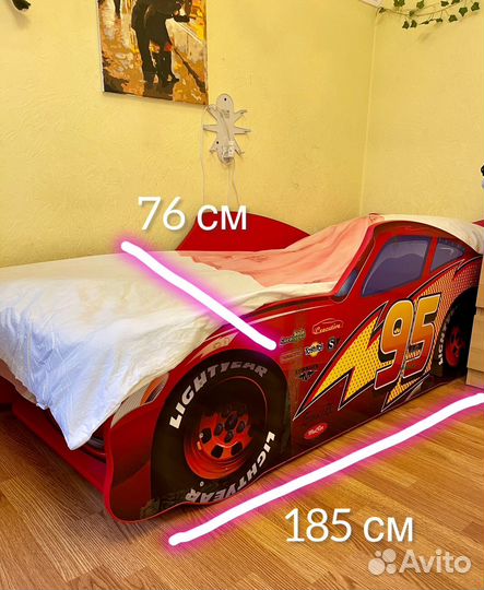 Детская кровать машинка с матрасом 70см сп место