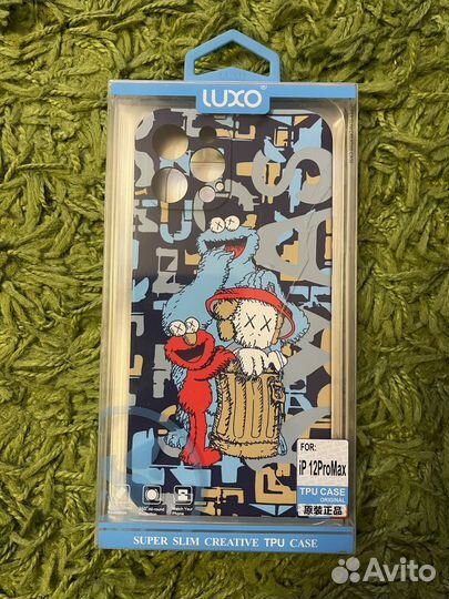 Чехол на iPhone 12 pro max Kaws