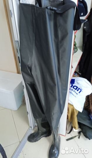 Полукомбинезон рыбацкий, забродники