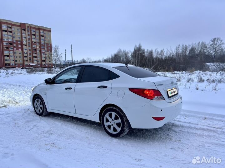 Hyundai Solaris 1.6 AT, 2013, 172 000 км