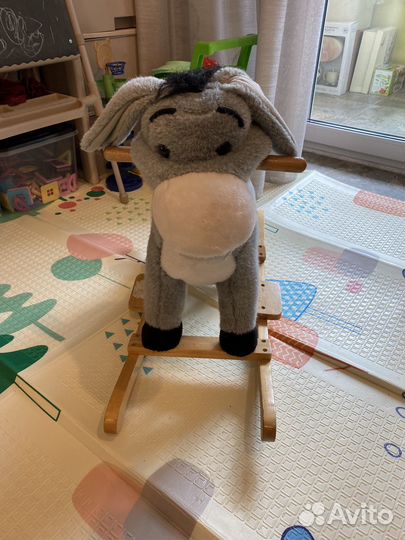 Детская игрушка качалка