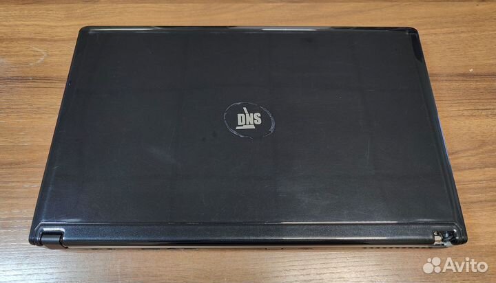 Ноутбук DNS, Core i5-450M, Radeon HD 5730, 17,3