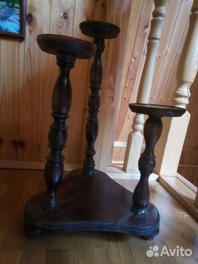 Этажерка, подставка для цветов