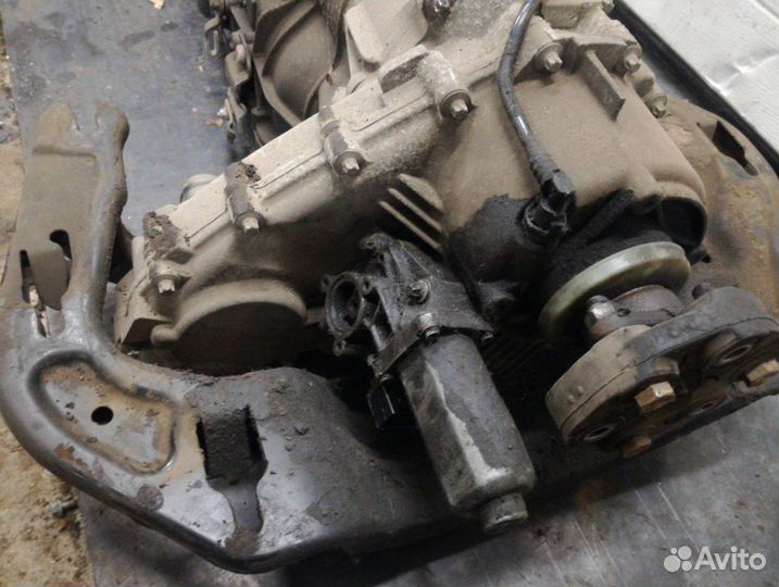 Раздатка bmw x6 e71 ATC700