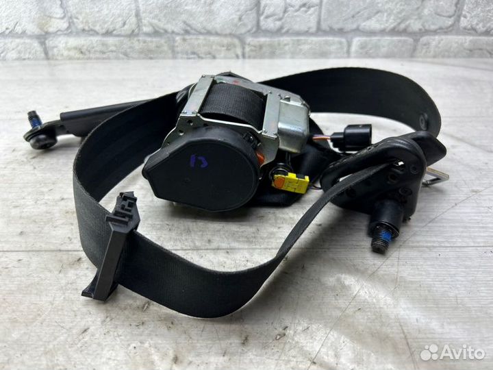 Ремень безопасности передний правый Ford Transit 8