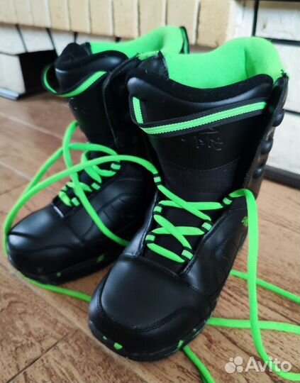 Сноубордические ботинки 36 р