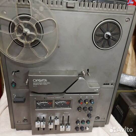 Магнитофон Орбита -106 стерео