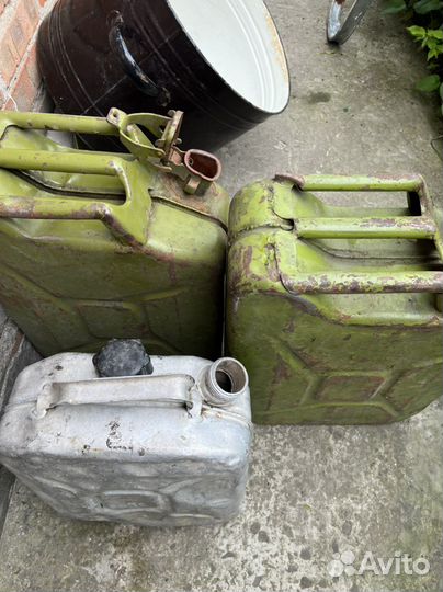 Канистры металлические