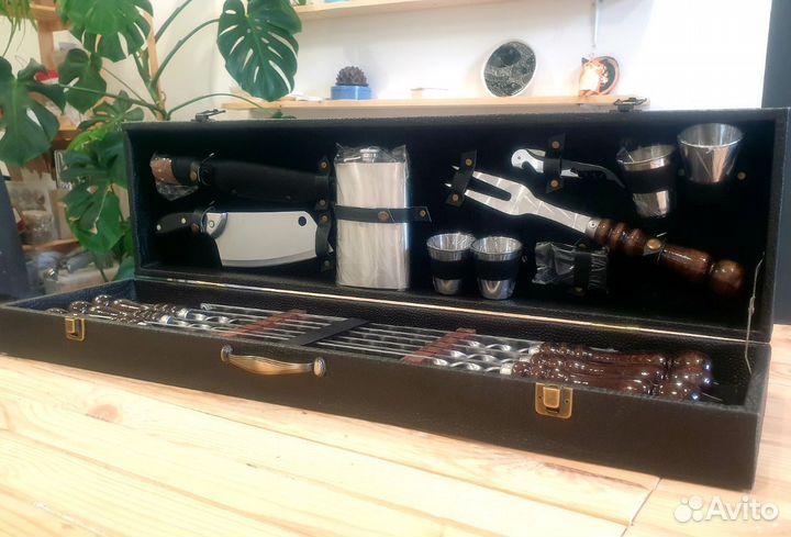 Шашлычный подарочный набор шампура нож