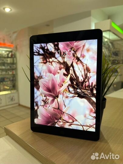 Apple iPad 2018 32Gb Wi-fi+Cell