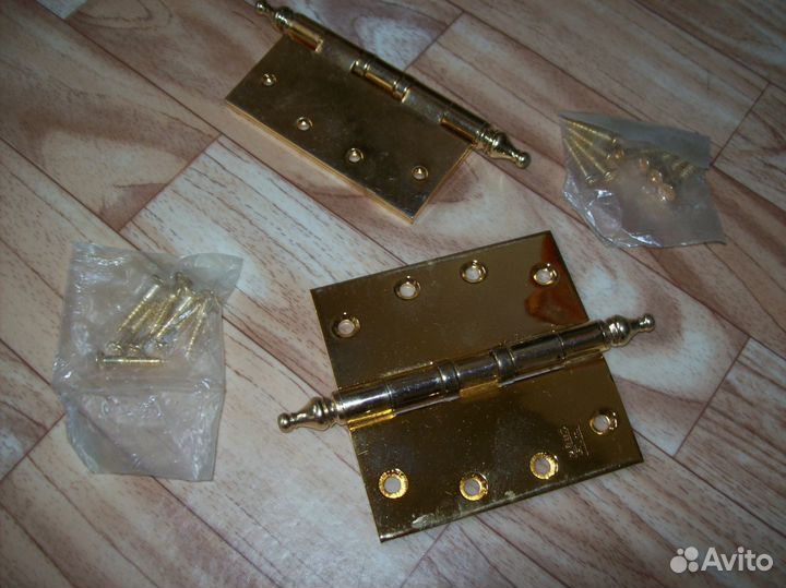 Комплект дверных ручек, петли золото