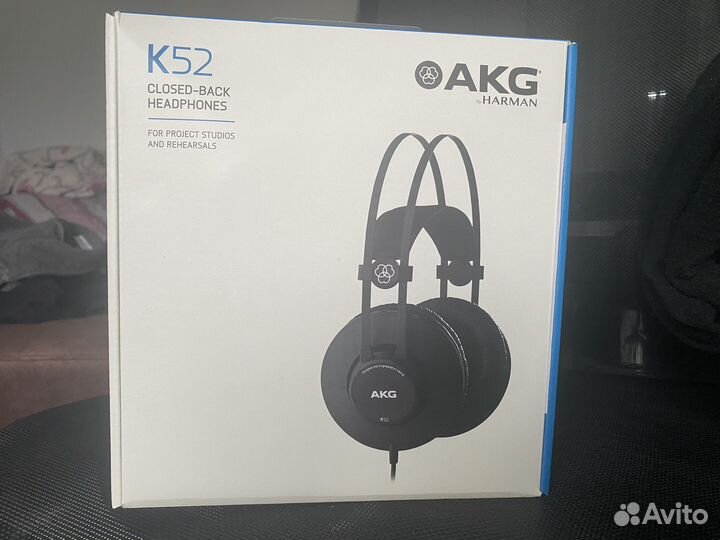Наушники AKG K52