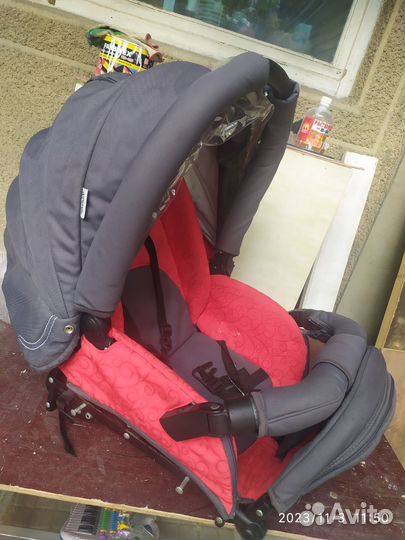 Верхняя часть коляски