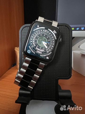 Apple Watch Series 5 44 мм