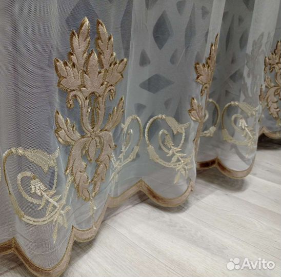 Тюль италия Панно из бархата на сетке Италия