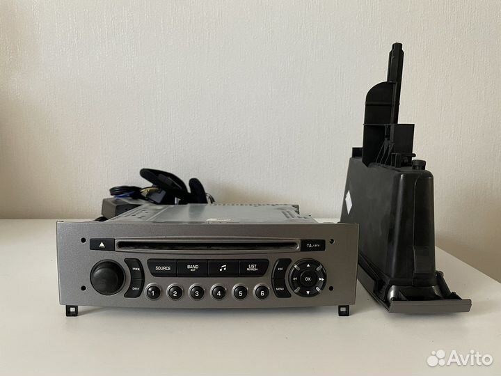 Магнитола peugeot 308