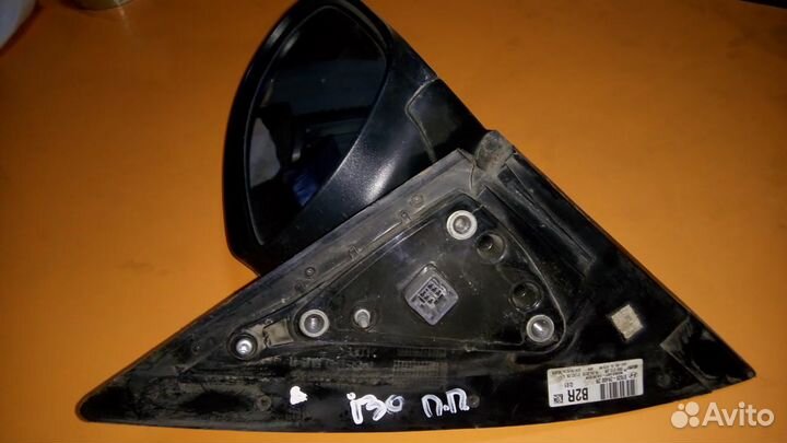 Зеркало правое Hyundai i30 2007-2012