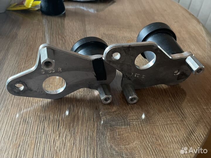 Слайдеры в раму Mototechnik GSG на Suzuku gsx-r