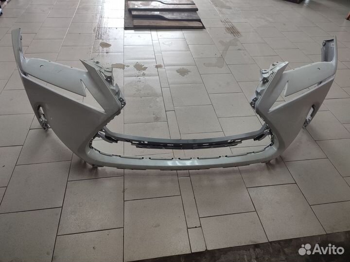 Передний бампер Lexus NX