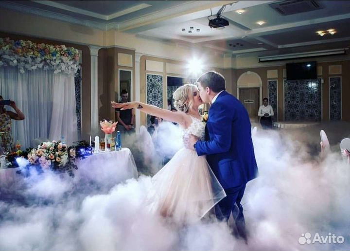 Тяжелый дым, фейерверк, свет, спаркуляры, конффети