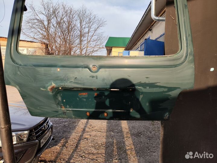 Крышка багажника niva 21213