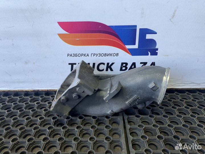 1694925 Патрубок интеркулера