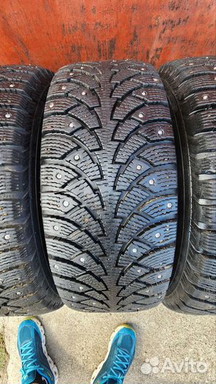R16 Nokian 5на114.3 Dia66.1