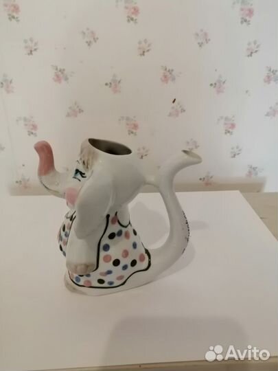 Слон поильник фарфор ручная работа