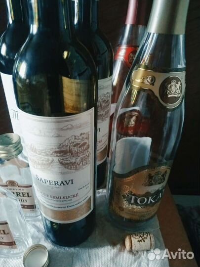 Бутыли 23шт. -0.7, 4 шт. -0.100