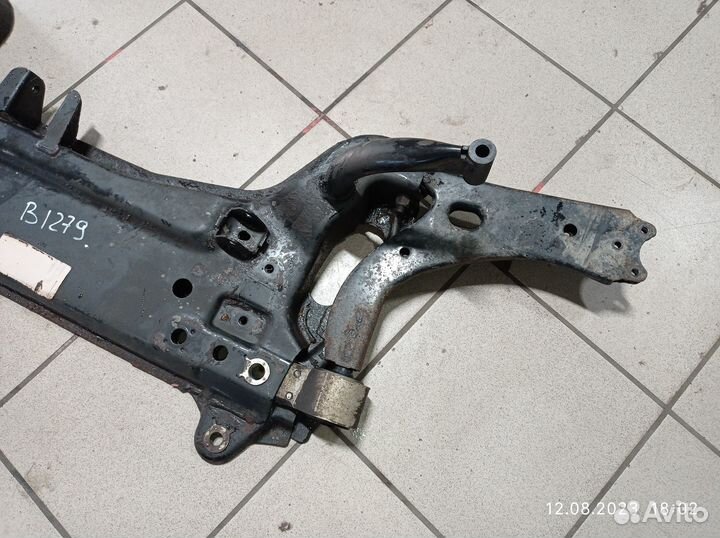 Передний подрамник Форд Фиеста, Оригинал Б/У