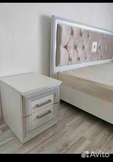 Богемия 4х дверная