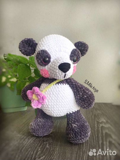 Панда плюшевая вязаная крючком