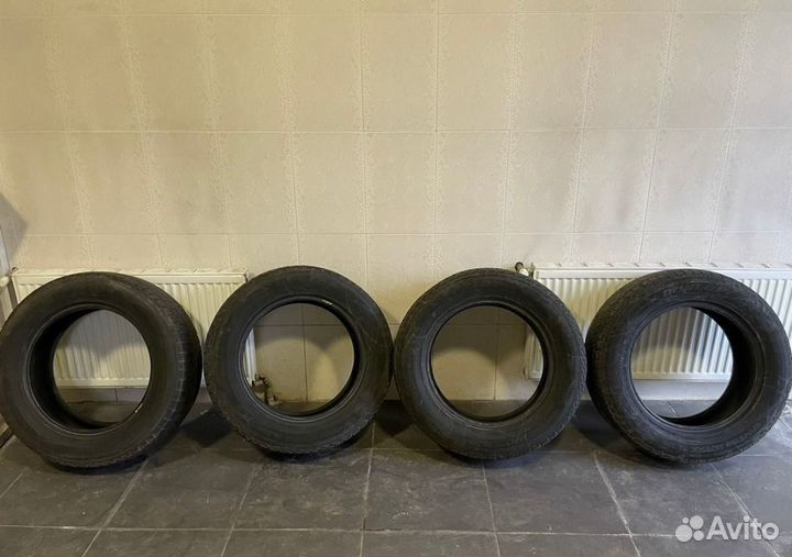 Dunlop Direzza Z2 225/65 R17